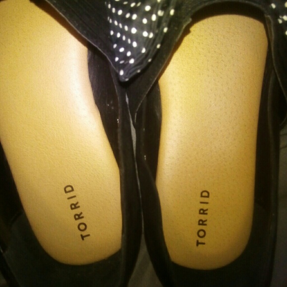 11w Torrid Shoe ..Flats super cute ..worn 1x - Picture 3 of 5